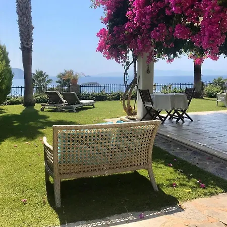 Guemuesluek Elit Sitede Muestakil Villa Vila *